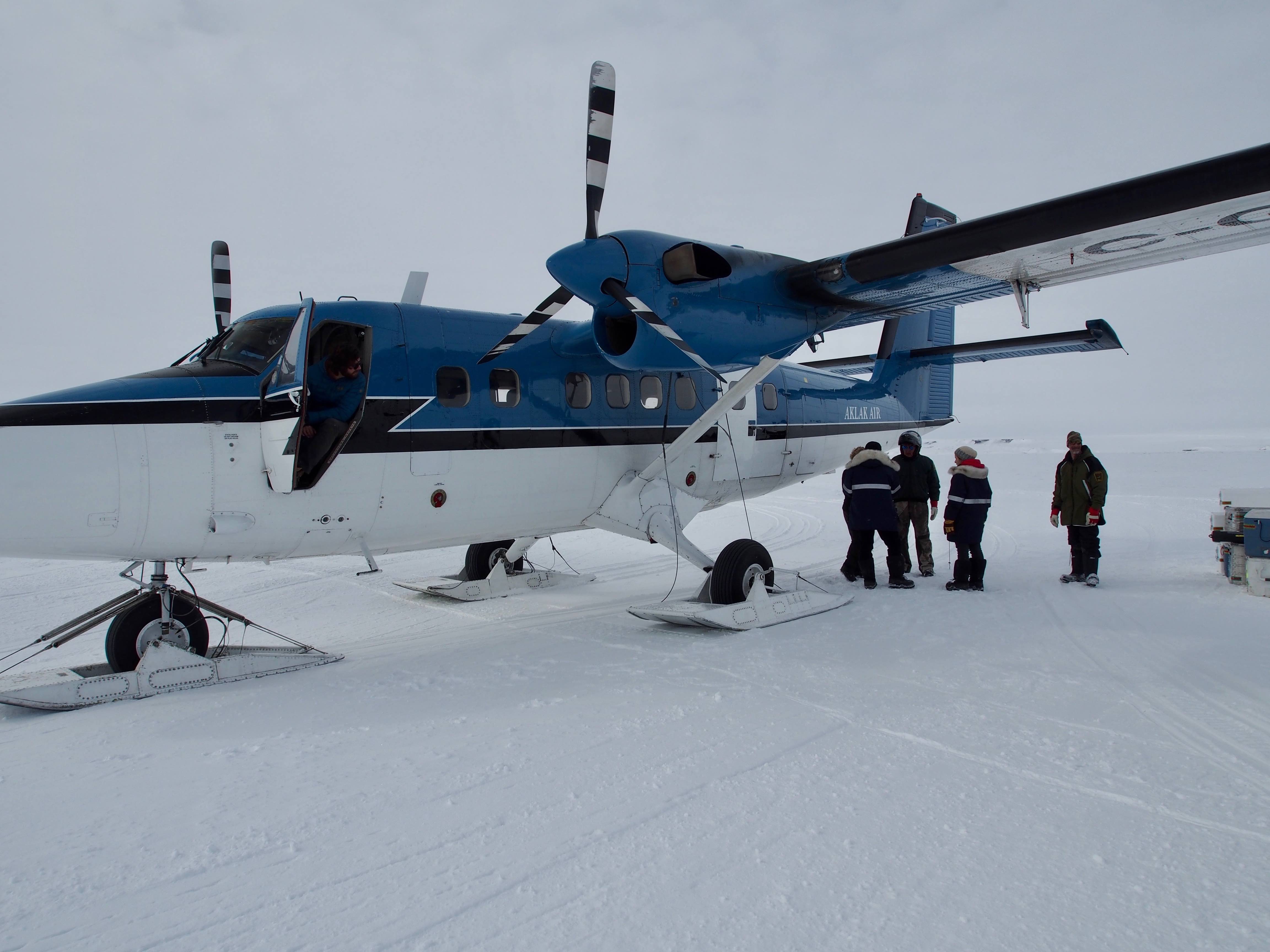 Transport to Herschel Island is through flights by a Twin Otter landing on sea ice. ©Juliane Wolter P4190945 web