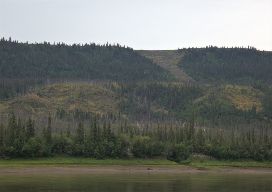 ©Frederieke Miesner Peel river slump 4 1