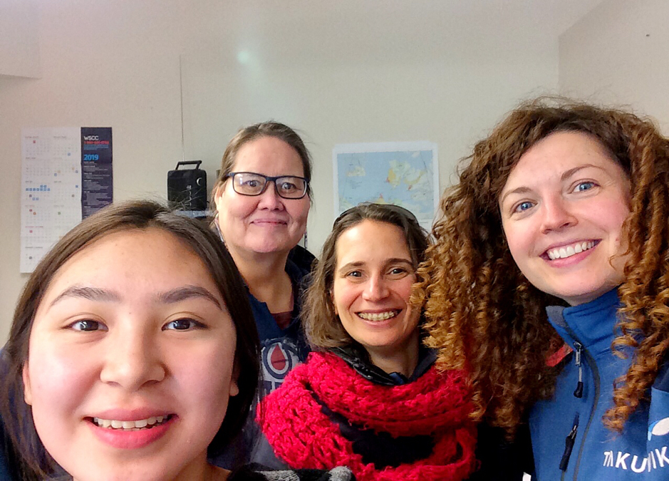 Cassandra Paul (front left, assistant at the Aklavik HTC), Michelle Gruben (resource person for the Aklavik HTC), Marie-Hélène Forget and Martine Lizotte (right) take a selfie after the meeting with the HTC board directors in Aklavik, Northwest Territories, Canada, February 25, 2019. ©Martine Lizotte Takuvik2019 Picture2 15
