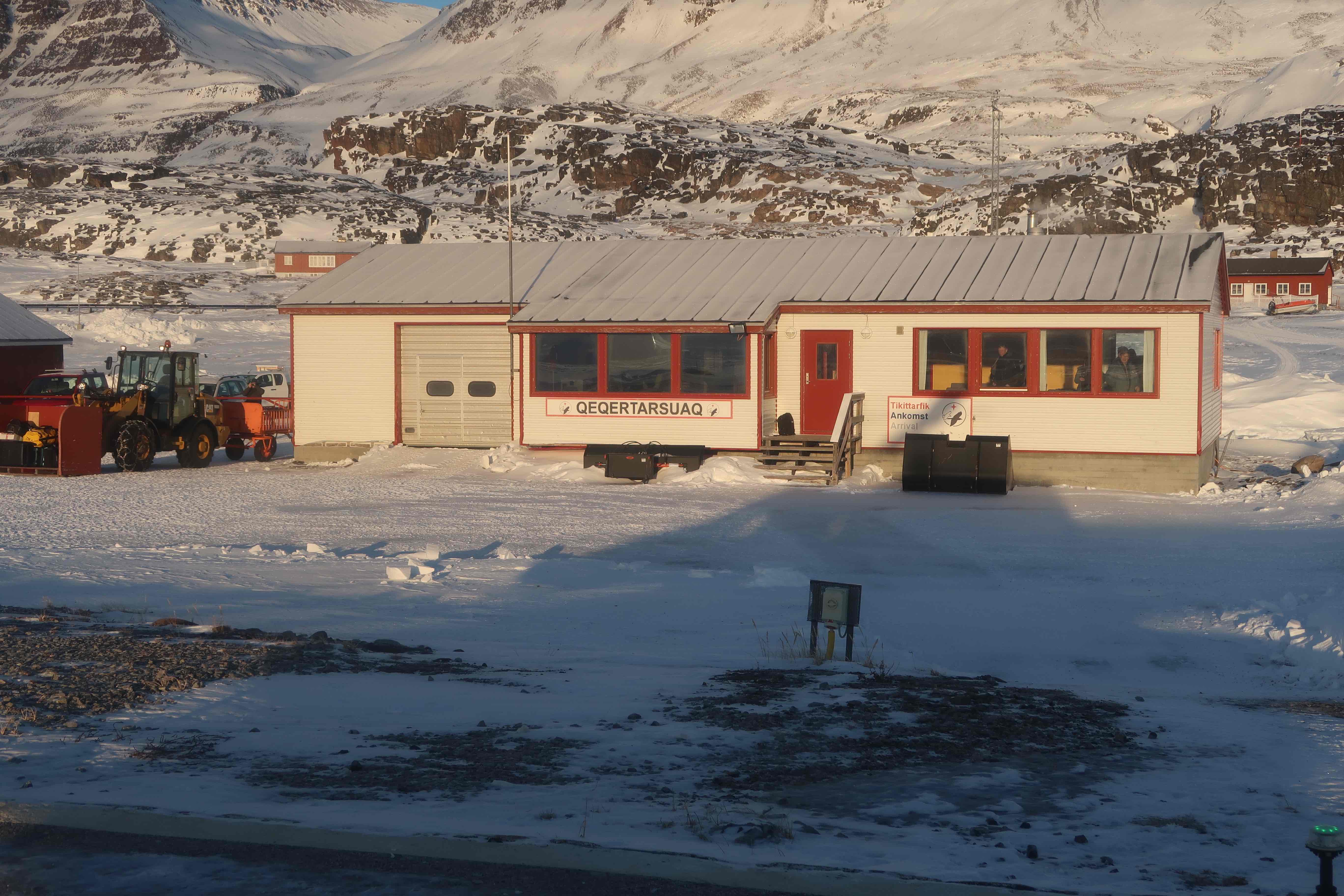 The heliport in Qeqertarsuaq. ©Joan Nymand Larsen Ilulissat spring 2019 Joan Nymand Larsen Heliport up close web